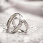 Interlocked wedding rings